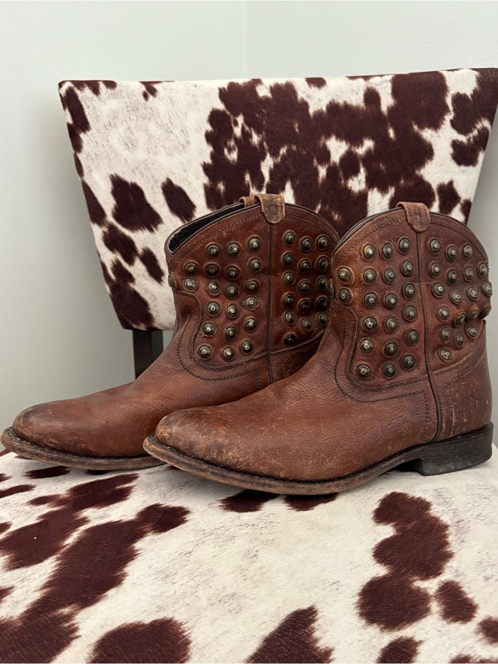 Frye Brown Studded Leather Western Ankle Boots Size 7B